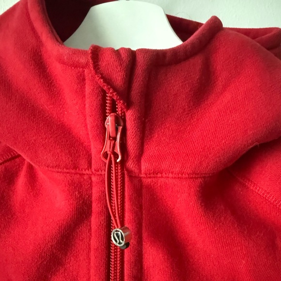 Lululemon Fitted Full Zip Scuba Hoodie Jacket Dark Red EUC Sz 8 - Picture 5 of 8